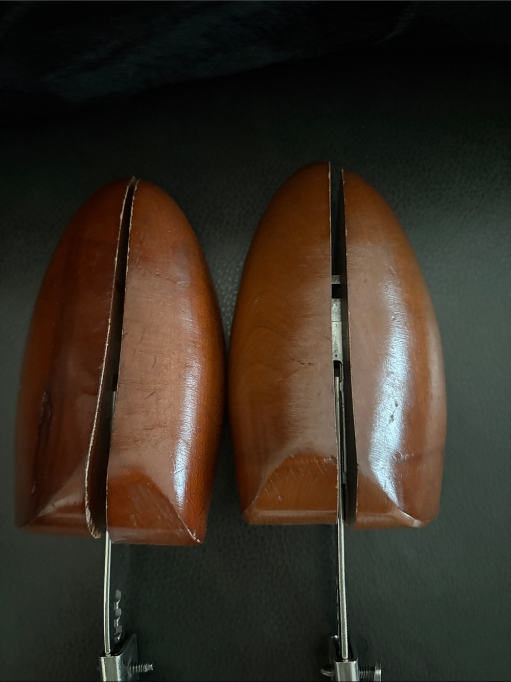 Florsheim Brown Men's Adjustable Wooden Shoe Trees - Picture 2 of 8